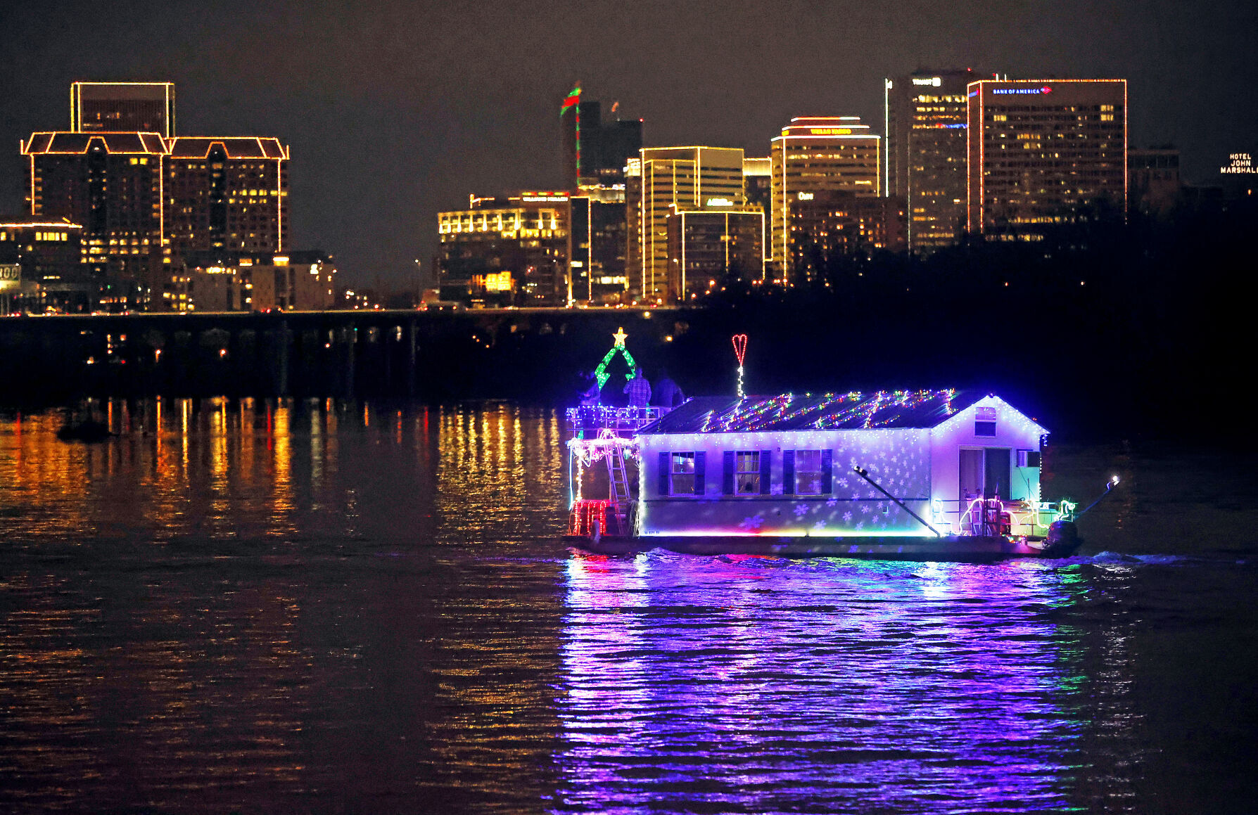 20221211_MET_BOTES_AWE02